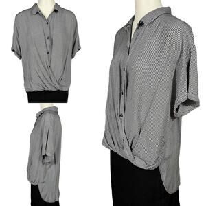 BCBGeneration Top (L) Black/White Gingham Hi-Low S/S Blouse Wrap Dolman